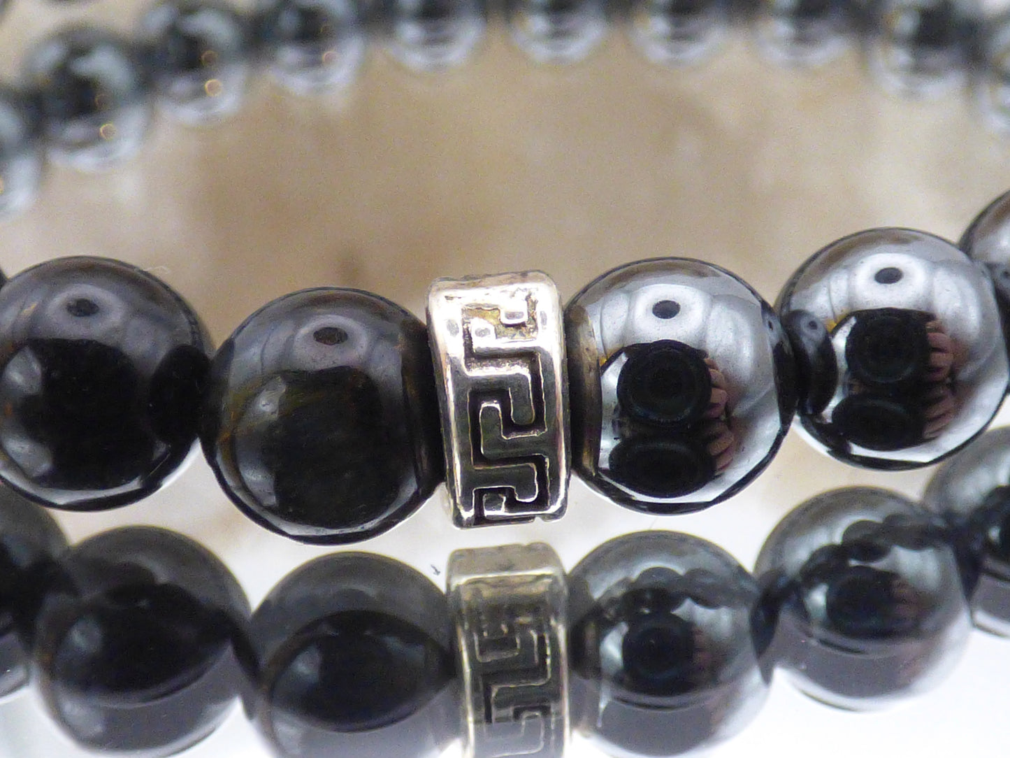 Bracelet homme en hématite et œil du faucon