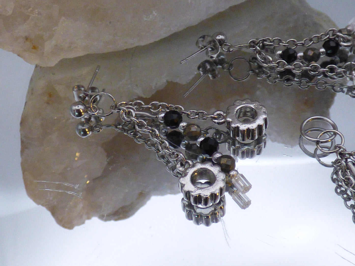 Parure boucles et pendentif en pyrite et tourmaline noir