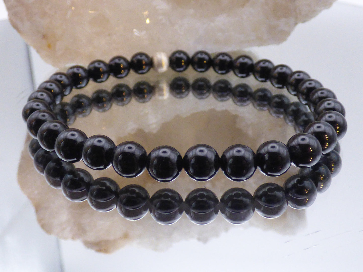Bracelet en spinelle noire