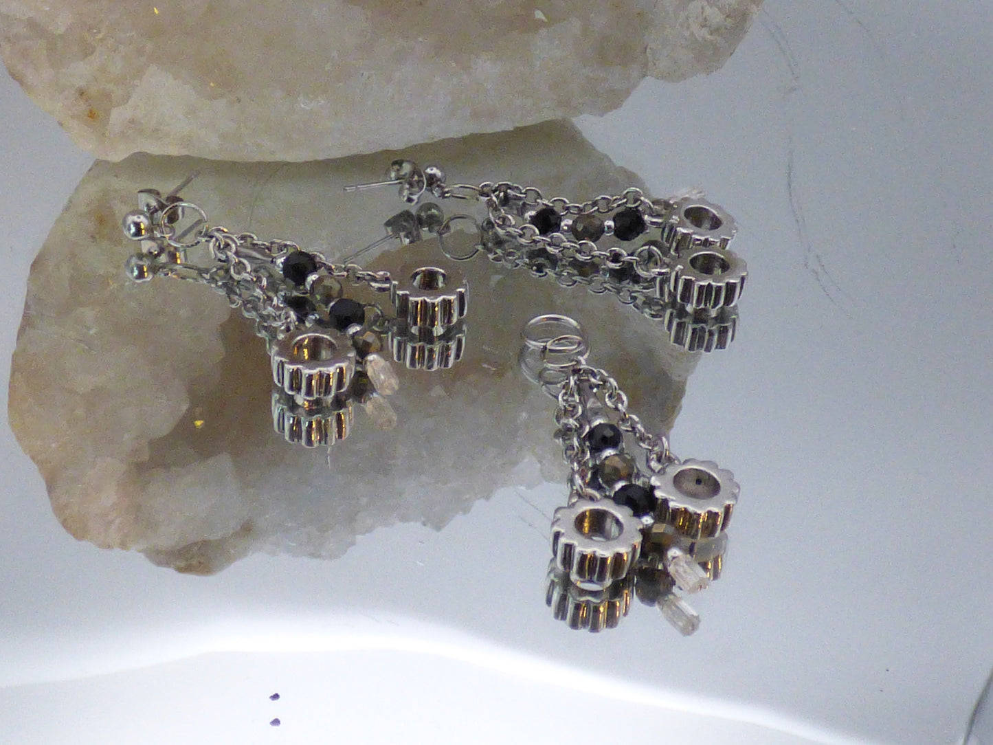 Parure boucles et pendentif en pyrite et tourmaline noir
