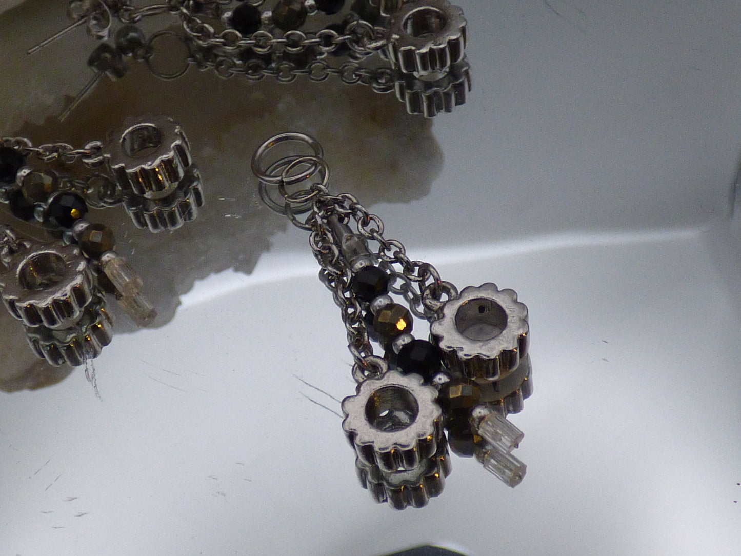 Parure boucles et pendentif en pyrite et tourmaline noir